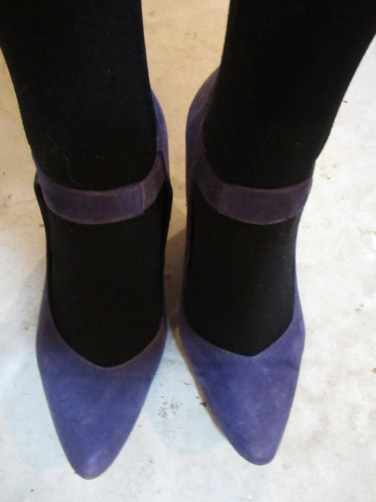 Fab purple shoes