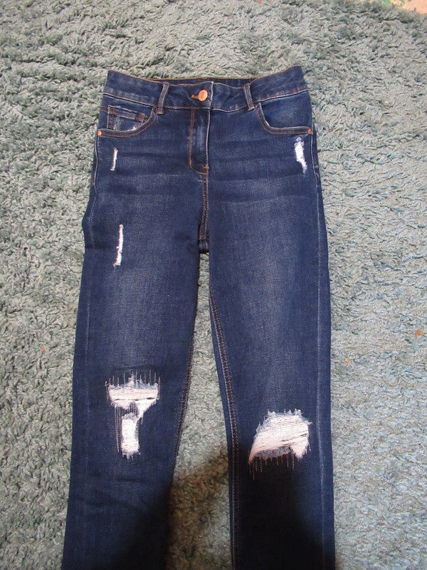 Dark blue skinny jeans