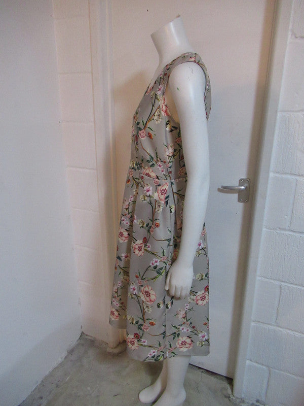 Beautiful floral sleeveless dress