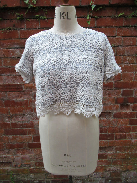 Cute lace effect Jersey top