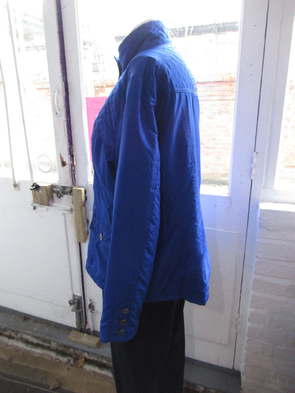 Blue lightweight jacket